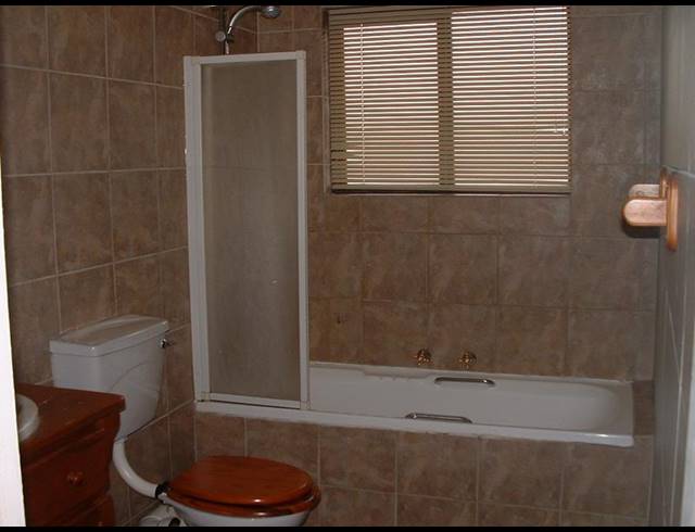 2 BEDROOM PROPERTY TO RENT IN NORTHWOLD